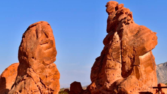 美國拉斯維加斯來回-火焰穀州立公園一日遊【中文包車自由行】