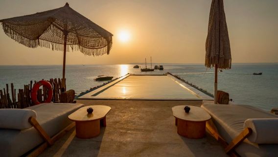 Hurghada: Ozirea Island Hidden Gem Snorkeling Cruise with Lunch