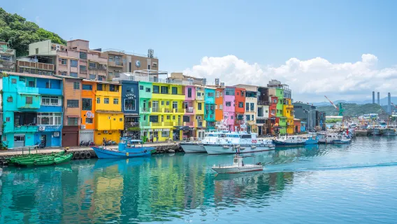 Partenza dal terminal crociere del porto di Keelung | Tour di un giorno a Yehliu, Jiufen e Shifen con noleggio con conducente esclusivo [non incluso biglietto d'ingresso]