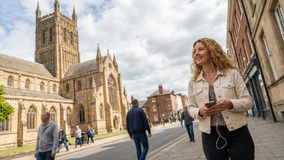 Tur Audio Worcester: Sebuah Perjalanan yang Mendalam
