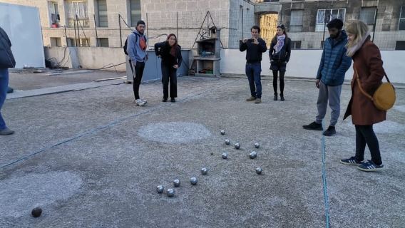 Marseille: Guided Pétanque Game with Local Aperitif