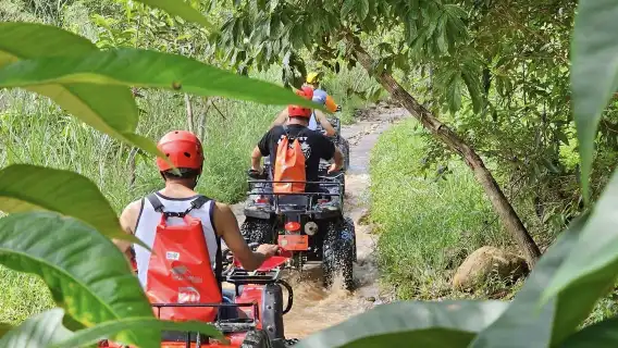 ล่องแก่งน้ำเชี่ยวในป่าพังงา ซิปไลน์ และขี่รถ ATV ออกเดินทางจากภูเก็ต