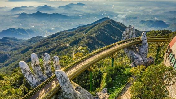 Bana Hügel & Goldene Brücke mit Mittagsbuffet & Hin- und Rückfahrt mit der Seilbahn – Deluxe Kleingruppe