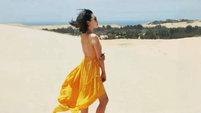 Tour 1 ngày thuê xe riêng Nha Trang - Mũi Né (Đồi cát Du lịch Hòa Thắng + Đồi Cát Đỏ + Suối Tiên - Mũi Né) / Có thể chọn tiếng Trung