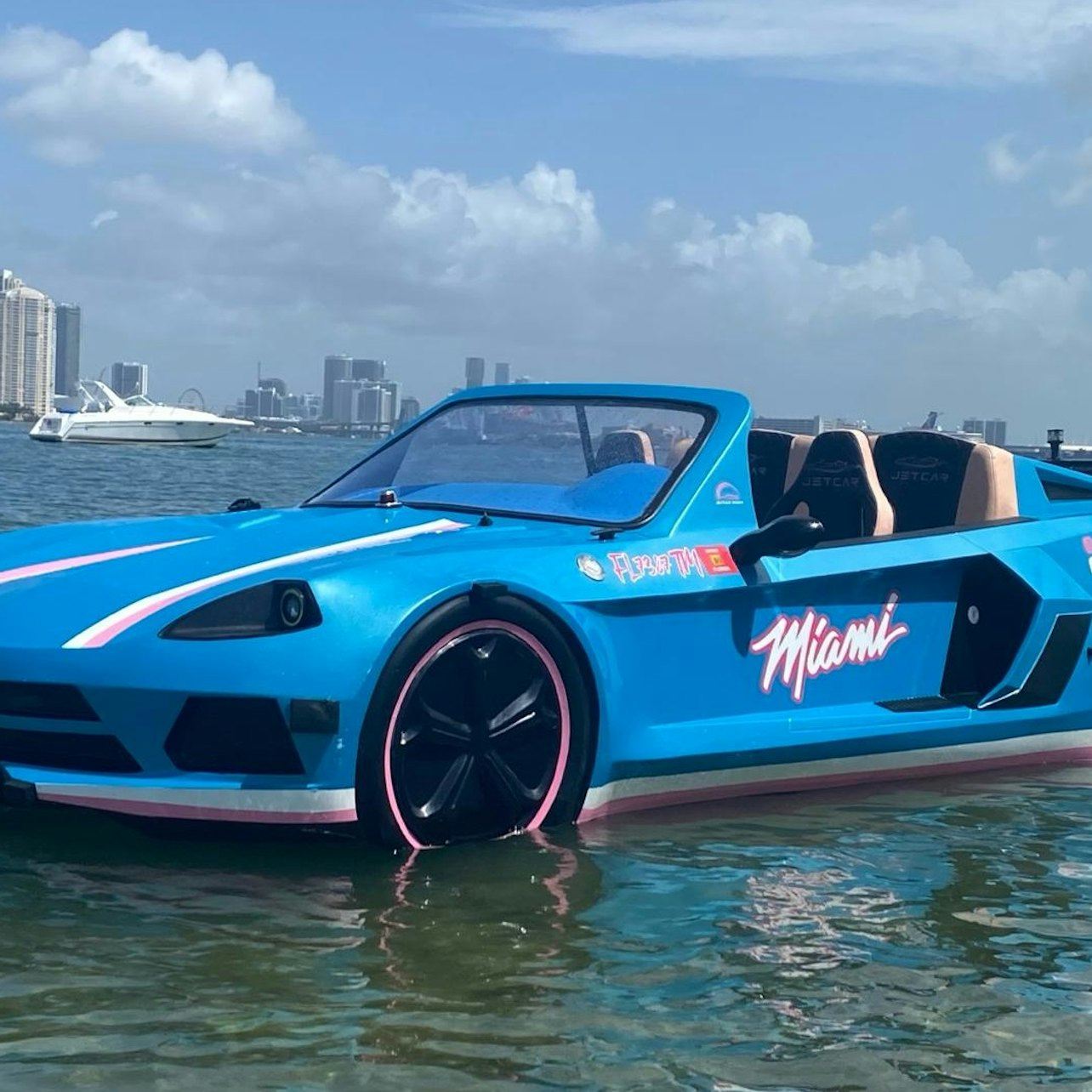 Miami: Sewa Mobil Jet