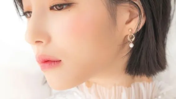 [Seoul] Popular artist store in Cheongdamdong-Hair + Makeup Experience