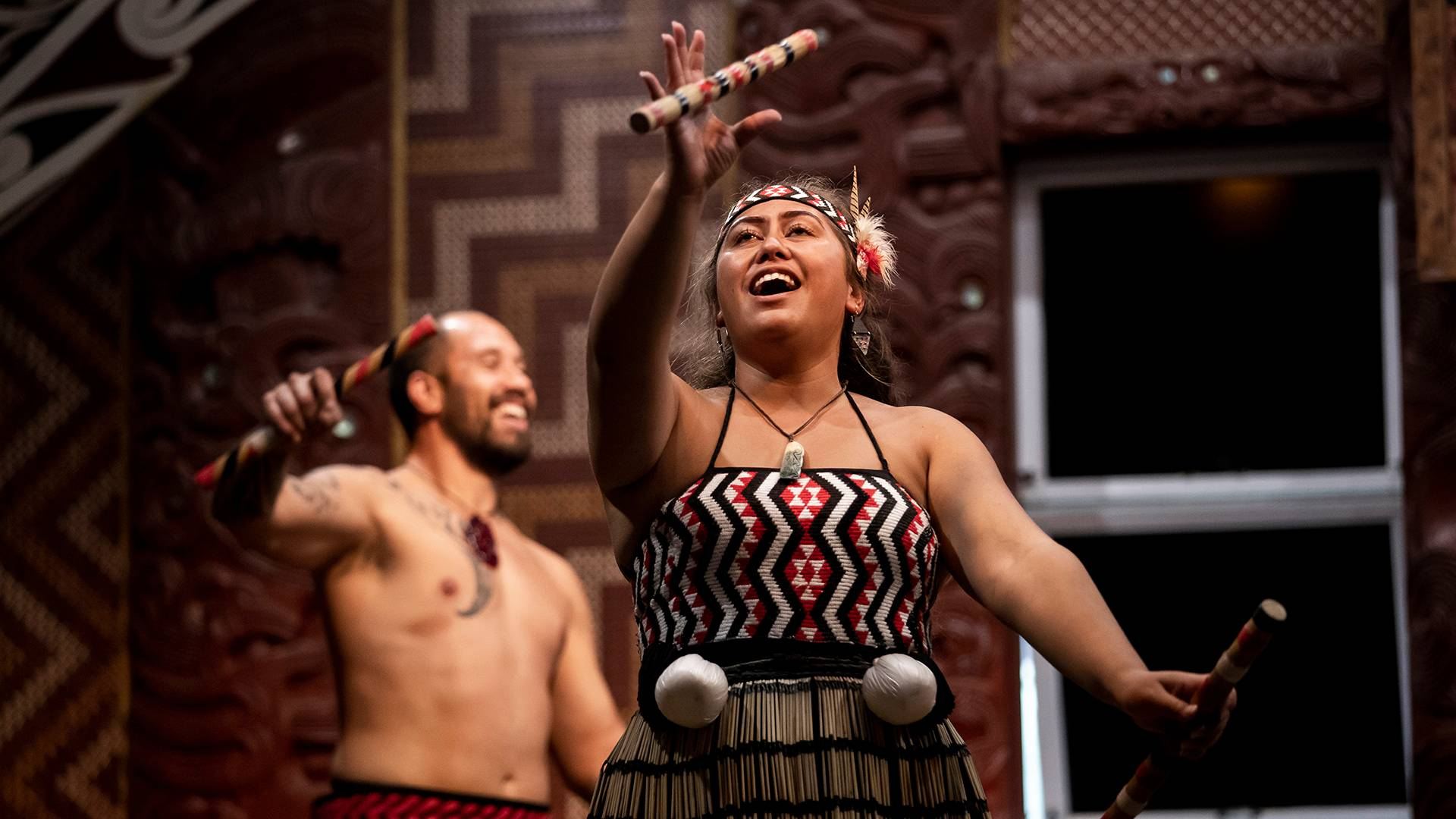 Auckland to Rotorua (one-way): Hobbiton™ Movie Set Tours + Maori Cultural Village 1-day tour