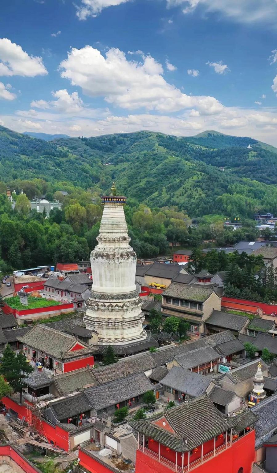 Xinzhou Wutai Mountain + Fanxian Mountain + Shifang Temple + Pagoda Temple 1-day tour with English service available