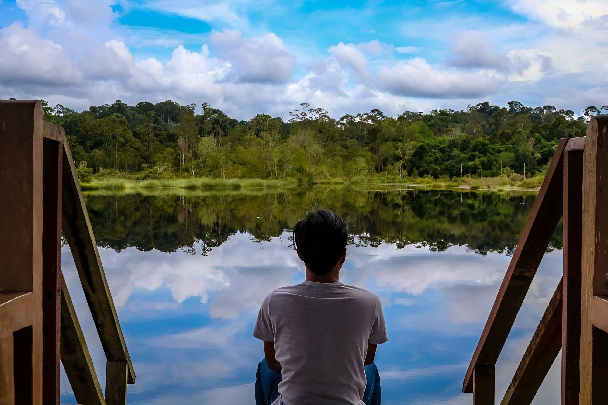 1日ツアー[ブルネイ] KBツアー：スカイミラー湖＋セリア石油タウン（6時間）