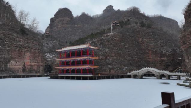 中國邯鄲探秘媧皇宮+響堂山 共乘一日遊（2-6人）