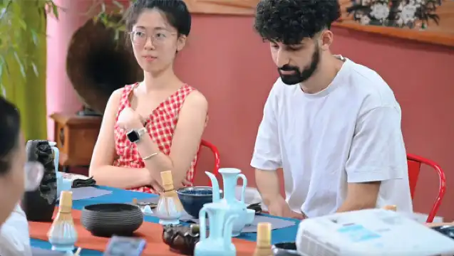 Traditional Chinese Tea Art Ceremony: Song Dynasty Whisked Tea - A Traditional Experience