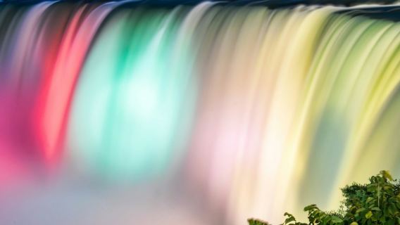 Niagara Falls US: Night Illumination Tour & Optional Maid of the Mist