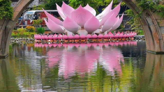 1-day tour of Nianhua Bay and Lingshan Giant Buddha in Wuxi