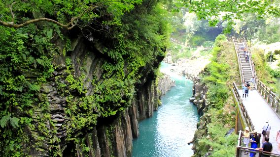 日本九州:高千穂峡+阿蘇火口+上色見熊野座神社&ワンデーツアー