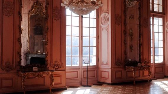 德國杜塞爾多夫來回本拉特宮-夢幻粉色宮殿-包車-精選