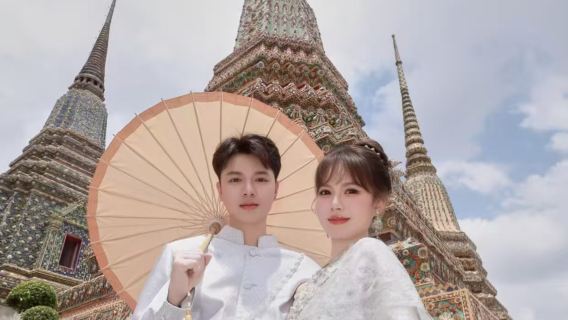 ถ่ายรูปท่องเที่ยวที่วัดพระเชตุพนวิมลมังคลาราม (วัดโพธิ์) กรุงเทพ แพ็กเกจคู่รัก [รวมการแต่งหน้าทำผม/ถ่ายภาพตาม 1 ชั่วโมง]