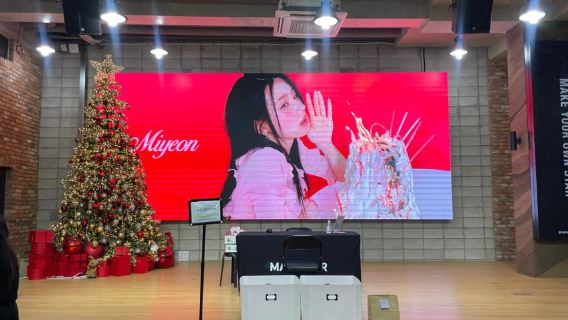 Сеул: экскурсия для фанатов K-POP — настоящее шоу айдолов и посещение агентства K-POP