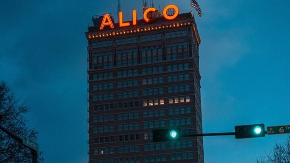 Waco: Haunts and Legends of Waco Guided Tour by Bus