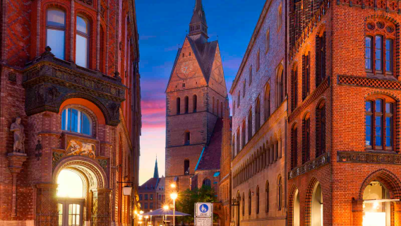 Top Hannover: Private guided tour with your mobile