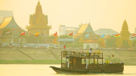Phnom PenhTours