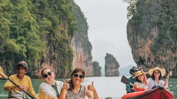 ภูเก็ต, ประเทศไทย ทัวร์เกาะเจมส์บอนด์ + เกาะนาคาใหญ่ + เกาะรังใหญ่ โดยเรือเร็วคาตามารัน