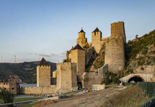 1-day tour to Golubac Fortress [Danube River tour in eastern Serbia]