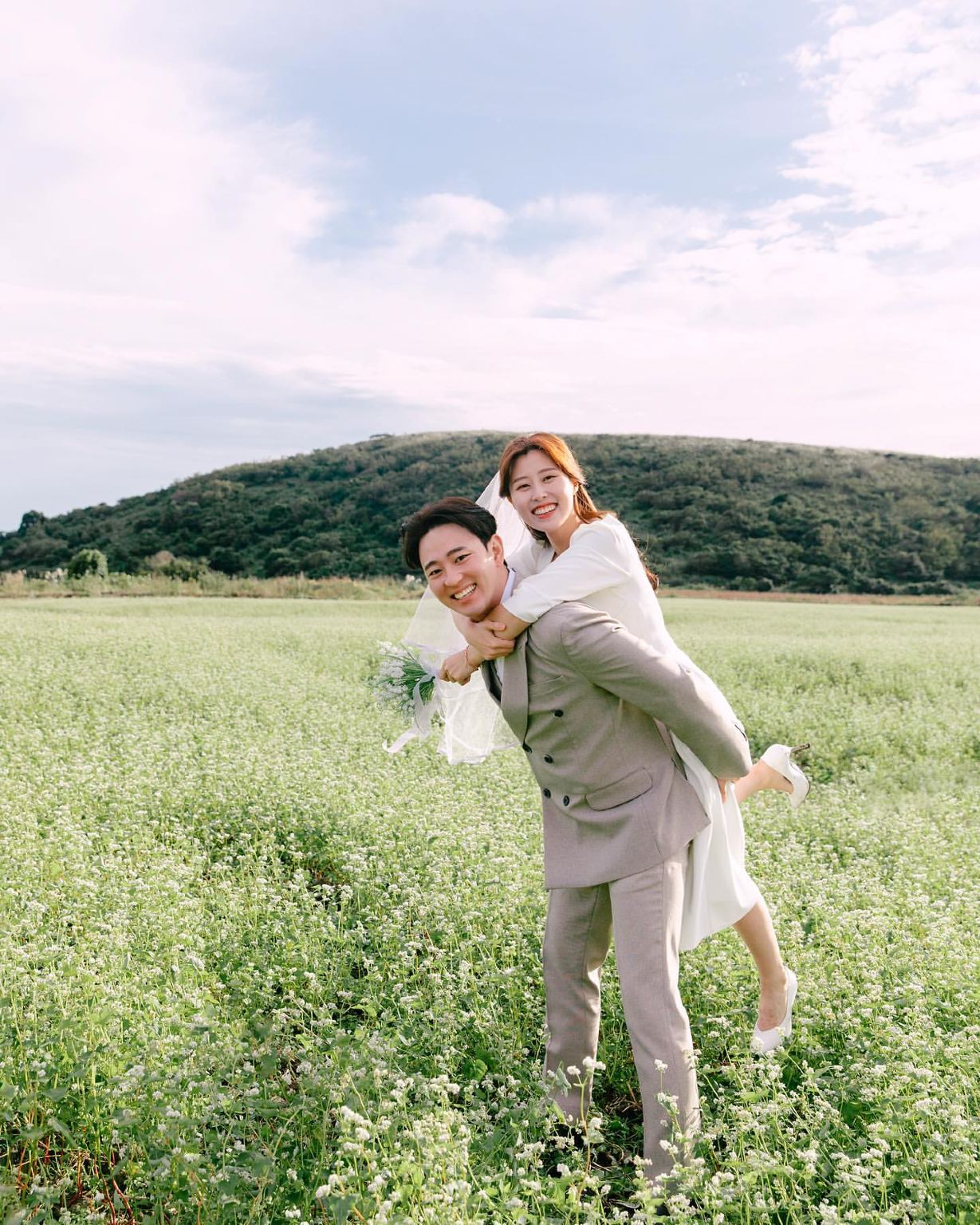 Xishuangbanna Travel Photography[Wedding photo micro-movie aerial photography/wedding follow-up photography/makeup and clothing/charter tour guide customization]