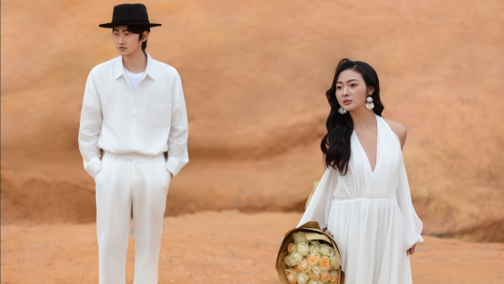 トルファン市Tripメモリー【運転手兼ガイド兼Tripメモリー撮影、ドローン撮影+ポートレート、ウェディング、商業写真、短編映画、プロモーションビデオ、衣装、メイク】