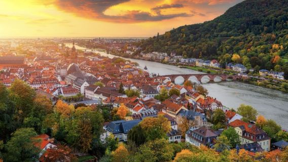 德國法蘭克福-海德堡城堡-海德堡大學【普通話專車-舒適純淨】