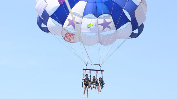 Avventura Parasailing e Banan Boat