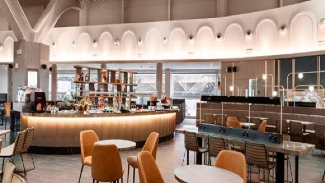 Servicio de sala VIP del aeropuerto de Fiumicino en Roma, Italia 12459