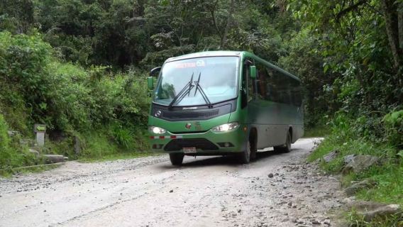 Desde Aguas Calientes: Ticket de bus ida y vuelta a Machu Picchu