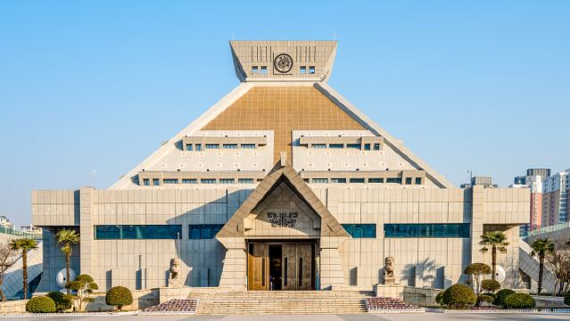 河南博物院【2小時大咖導遊匠心導覽+拼團私人導覽可選】