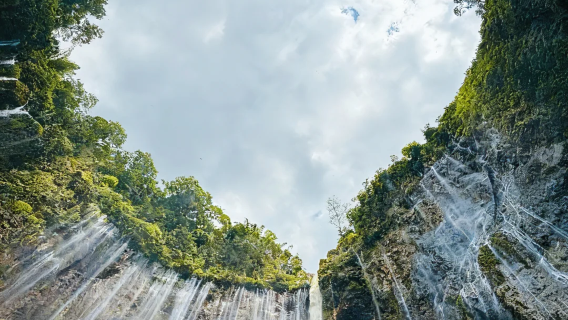 Surabaya Sewu Waterfall 1-Day Tour All-Inclusive [Booking Available for One Person/Private Vehicle/Join-in Tour/Bromo Volcano]