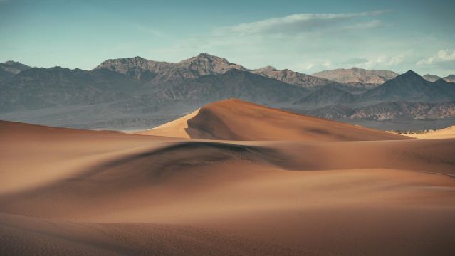 美國拉斯維加斯來回－死亡谷國家公園－沙漠腹地風光｜包車專線