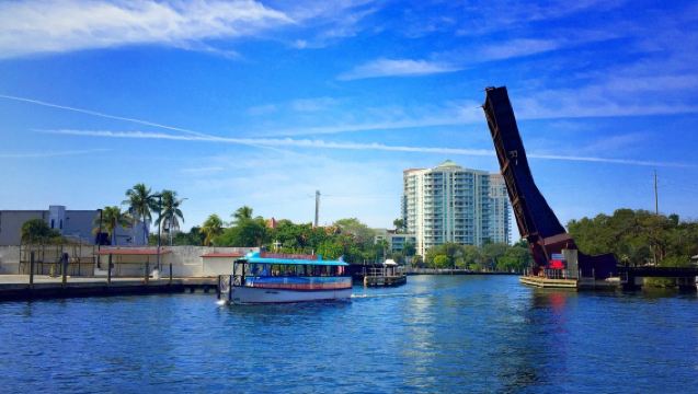 美國邁阿密+勞德代爾堡+棕櫚灘一日遊【中文包車上門接】