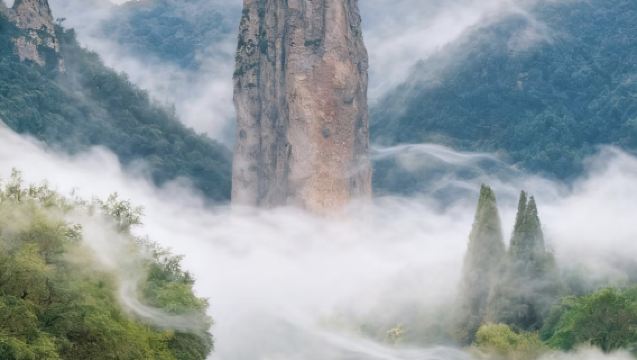 Excursión de un día a Jinyun, Lishui (Zhejiang): Visita los lugares de rodaje de películas de fantasía | Guía multilingüe | Personalizable