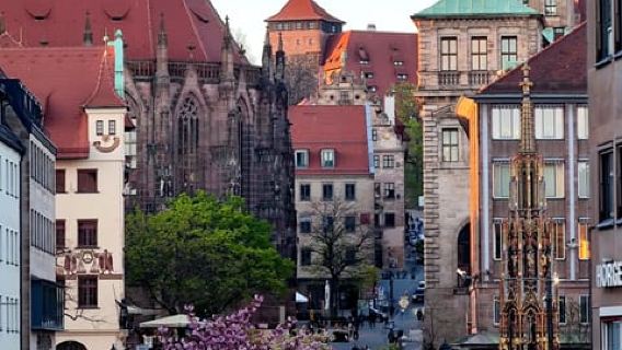 Nuremberg: Castle and Old Town Tour – incl. Entrance tickets and a Rotbier tasting