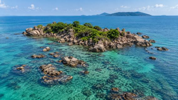 Speedboat snorkeling three islands: Quan Dao An Thoi + Gam Ghi island + Yuntui island with lunch 1-day tour