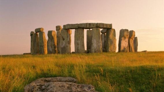 Southampton Shore Excursion: Post-Cruise Tour to London via Salisbury, Stonehenge and Windsor
