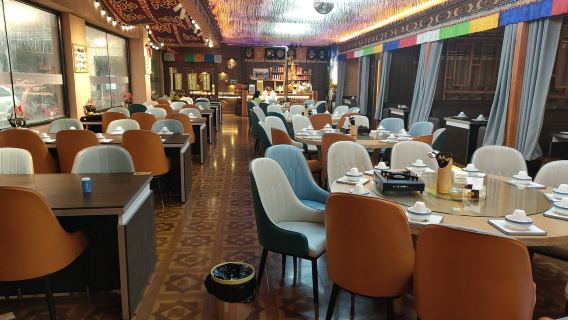 Songpan - Restaurant Saveurs Tibétaines du Yack (Boutique de la vieille ville de Songpan) | Forfait d'expérience culinaire tibétaine