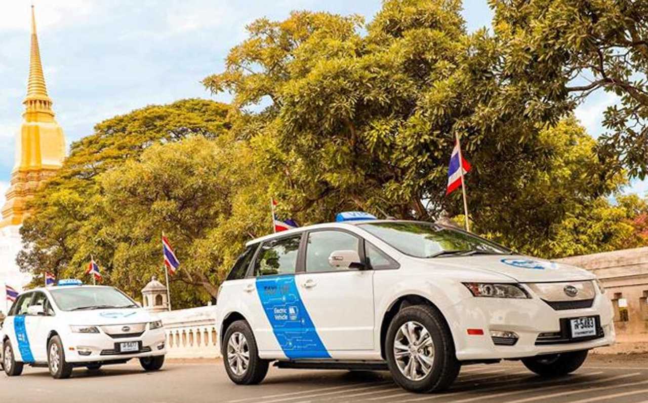 Don Mueang (DMK) Airport to Pattaya Hotel All-Electric Private Transfer - One Way or Return