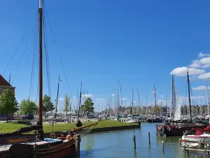 2-Hour Private Walking Tour of Hoorn