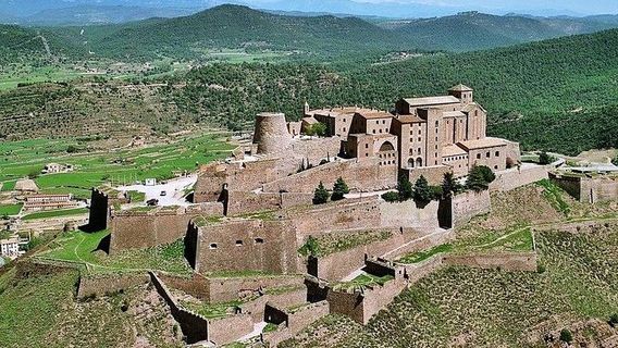 Cardona