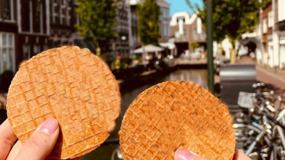 Gouda: Kamphuisen Siroopwafel Factory Entry Ticket + Tasting