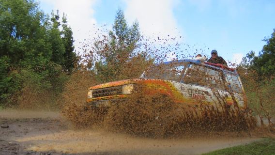 Madeira: Tur 4x4 Pantai Barat Daya, Run & Air Terjun Anjo