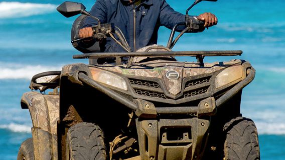 Pelayaran Mauritius Barat Daya: Menonton Lumba-lumba, Snorkeling, Jembatan Alam, 4WD, Perahu Dasar Kaca Blue Bay Snorkeling