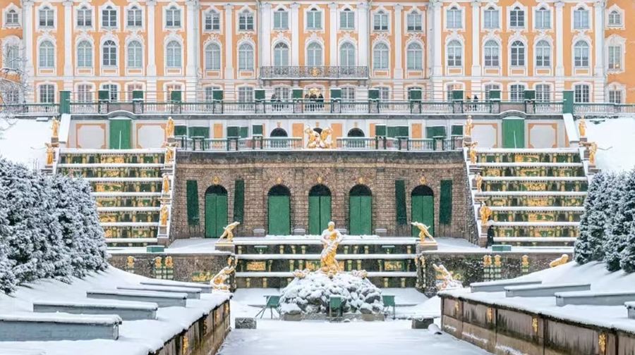 【聖彼得堡】葉卡捷琳娜宮+花園+射擊體驗基地包車一日遊