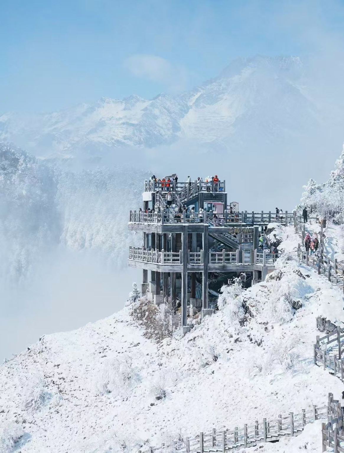 Departing from Chengdu: Xiling Snow Mountain|Winter Scenery|Skiing|Sunset watching|Hot Springs 1-Day Tour