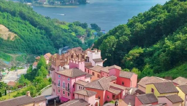 Dagstur till Namiön [Starbucks i Chuncheon! Namiön, Petite France, Italienska byn och järnvägscykel]